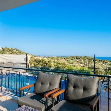 Willa Tanyeri Villa *
