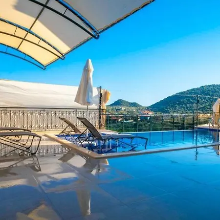 Willa Tanyeri Villa *